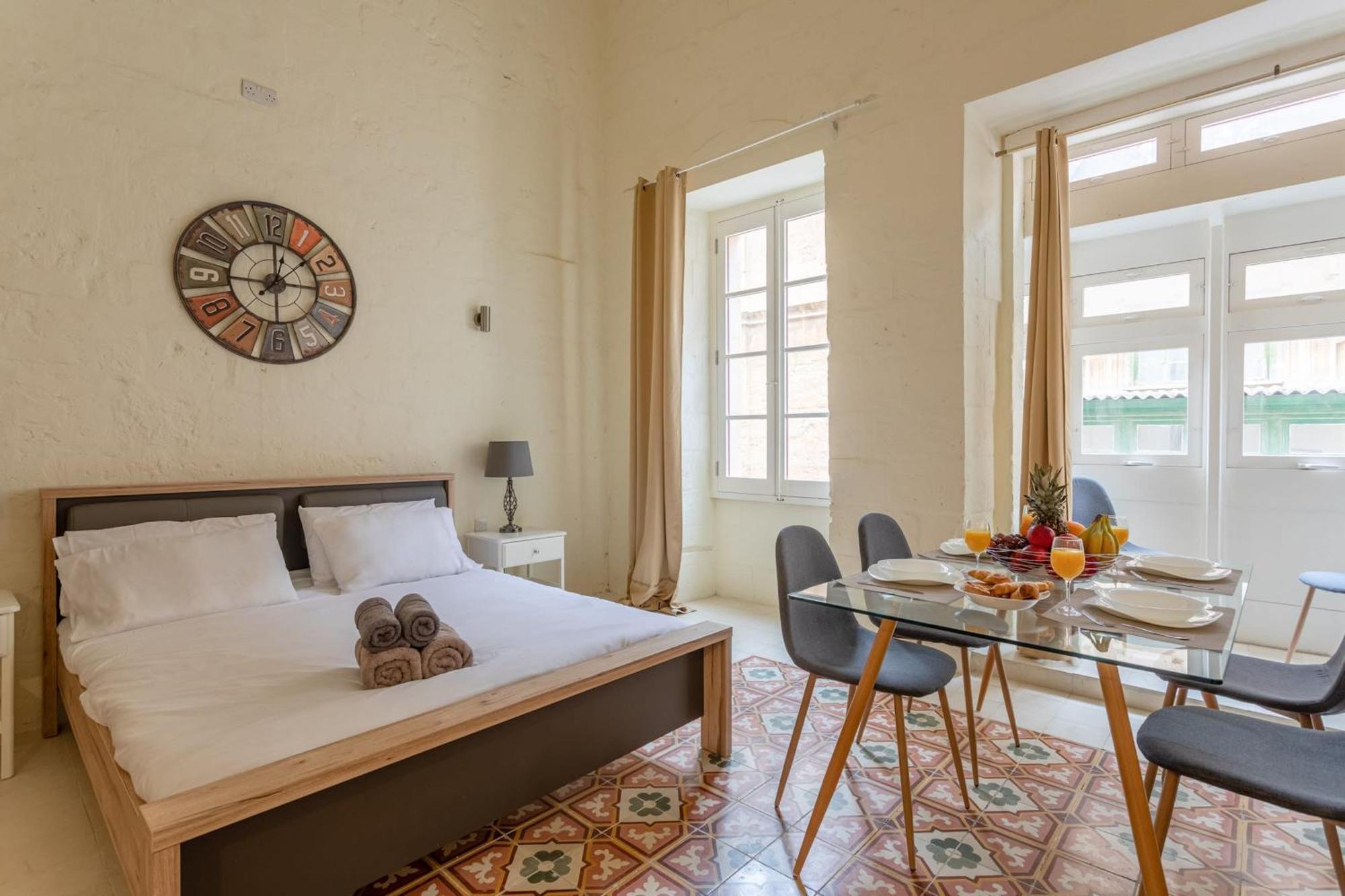 Valletta Exclusive 3Br House With Rooftop Terrace - Cityapartmentstay Экстерьер фото
