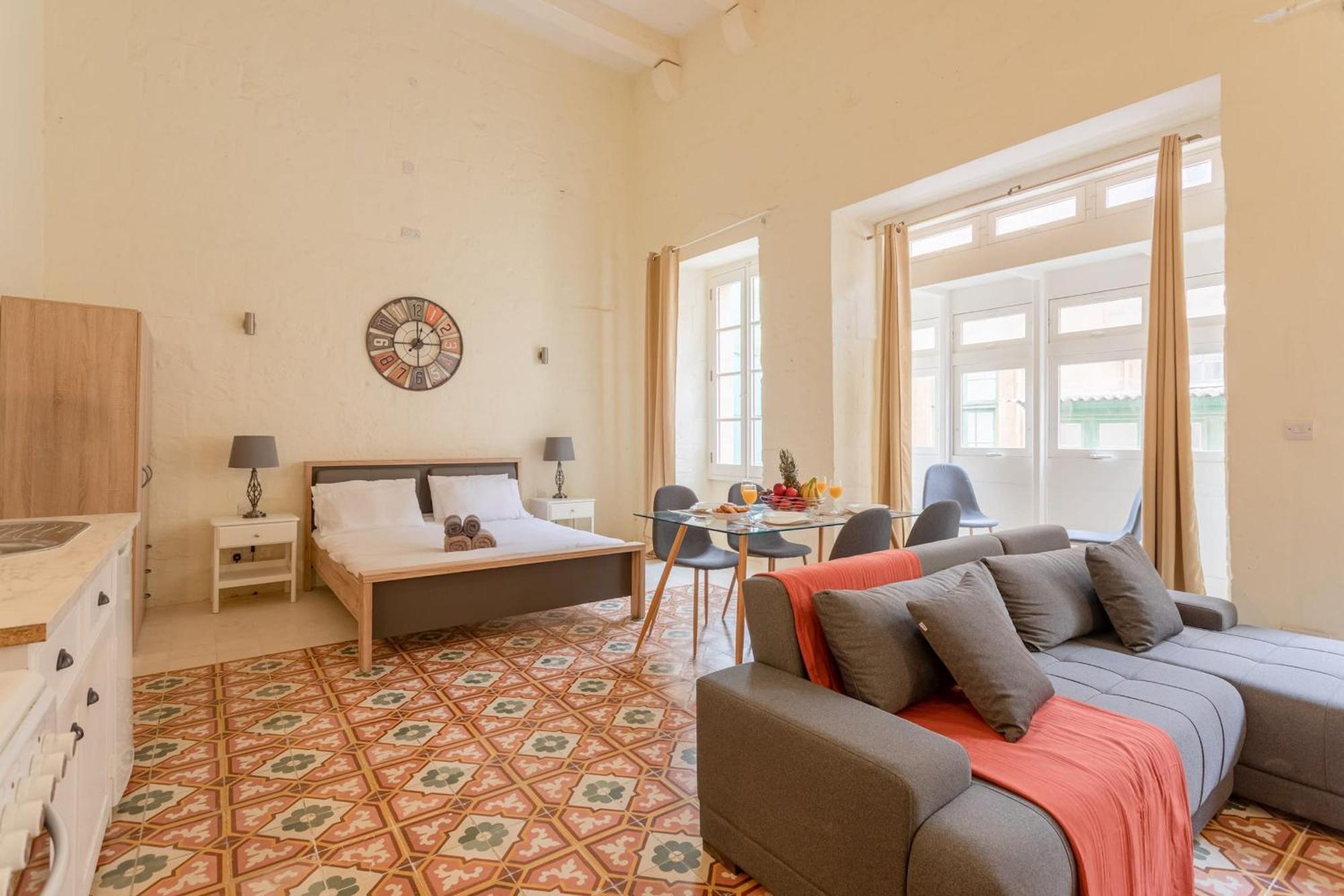 Valletta Exclusive 3Br House With Rooftop Terrace - Cityapartmentstay Экстерьер фото